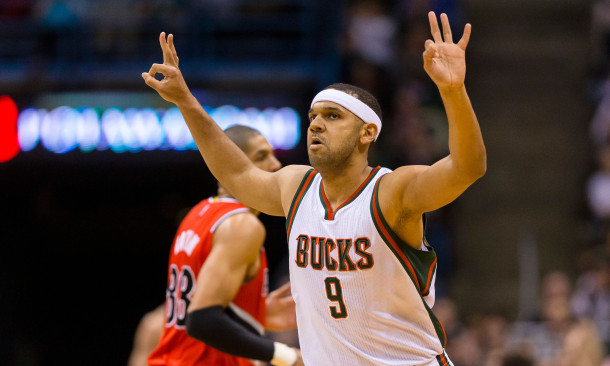 Jared Dudley Exercises Option To Stay With Bucks | Hoops Rumors