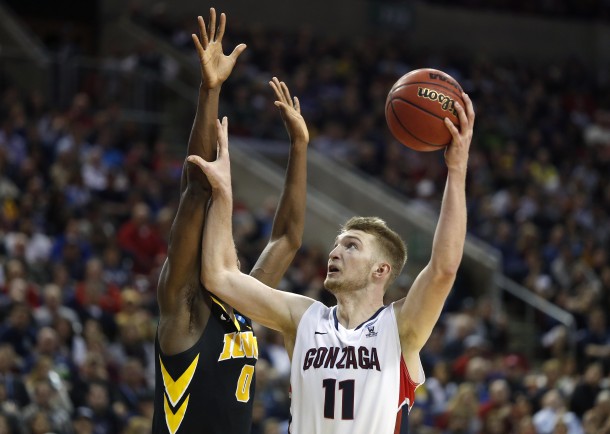 Domantas Sabonis To Return To Gonzaga | Hoops Rumors