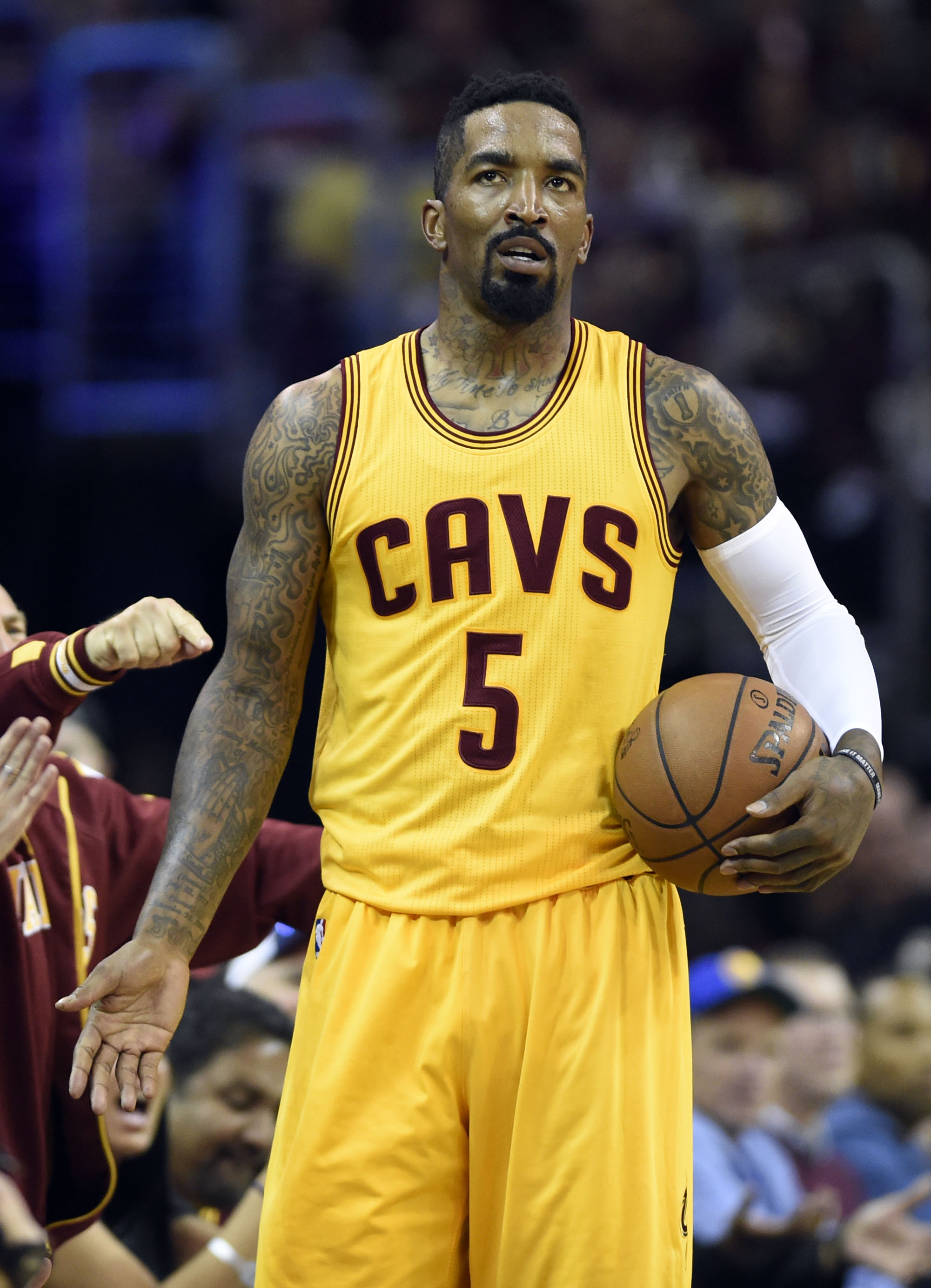 Cavs news: Cleveland waives JR Smith, making him a free agent