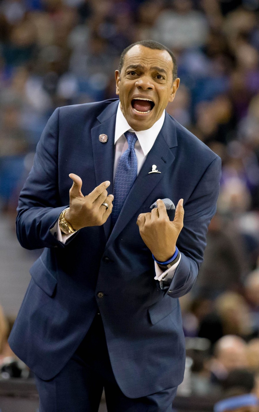 Nets Fire Lionel Hollins, Reassign Billy King | Hoops Rumors