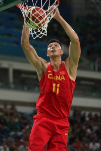 Yi Jianlian vertical