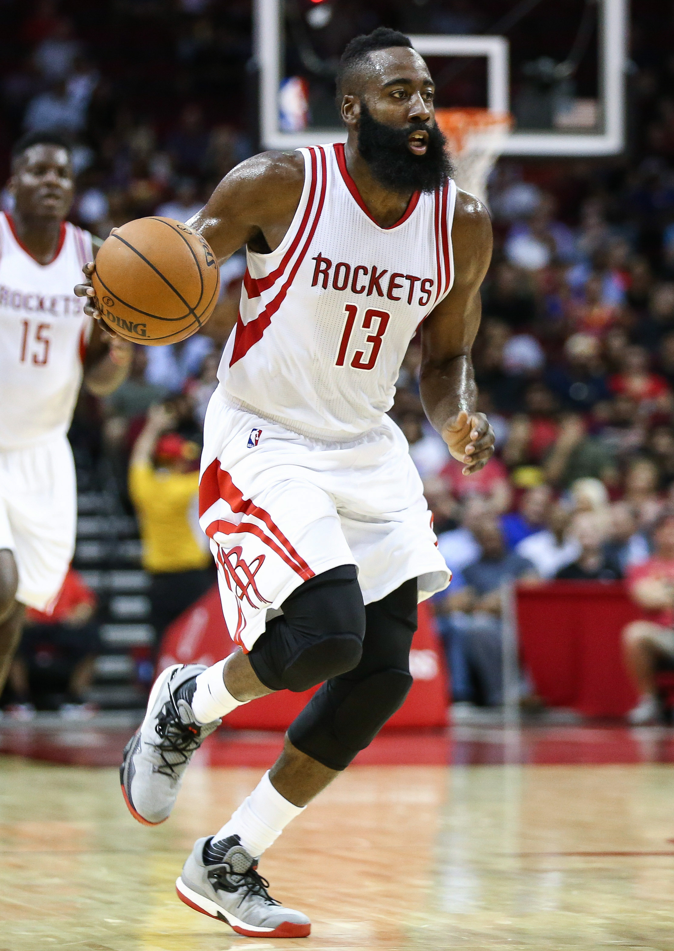 Newly acquired Harden agrees on extension with Rockets