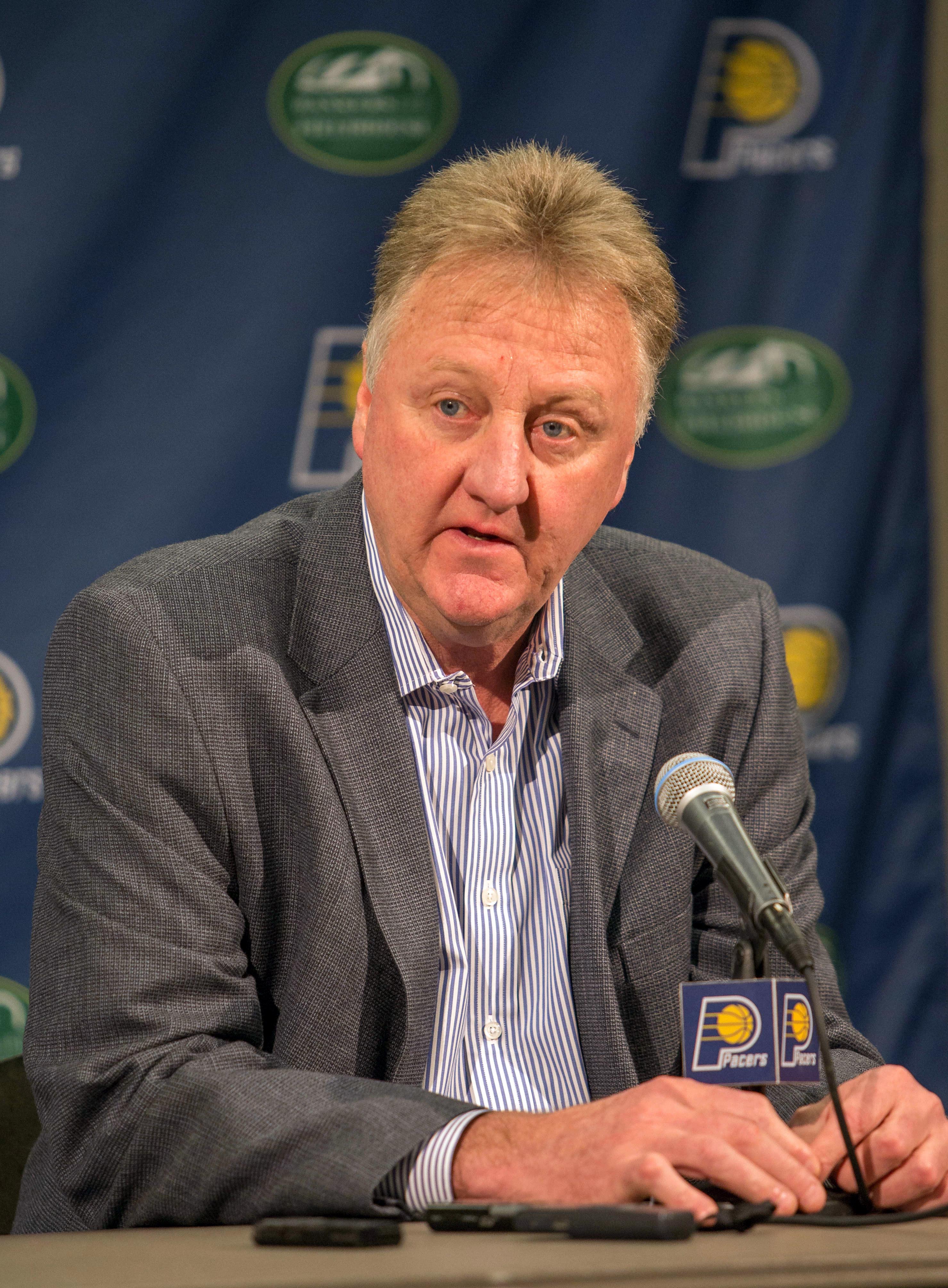 Larry Bird resigns as Pacers president, Kevin Pritchard to take over