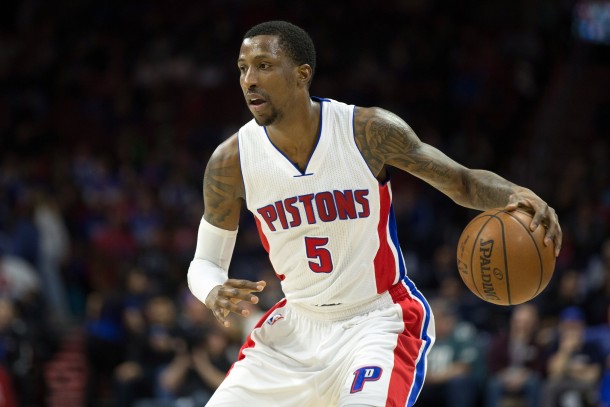 Caldwell-Pope, Roberson Receive Qualifying Offers