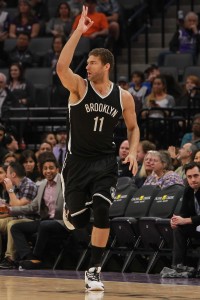 Brook Lopez vertical