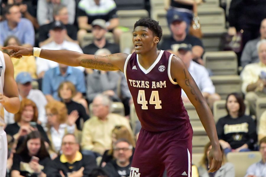 Robert Williams To Enter 2018 NBA Draft | Hoops Rumors