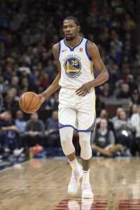 Duquesa Escrutinio ozono Kevin Durant Re-Signs With Warriors | Hoops Rumors