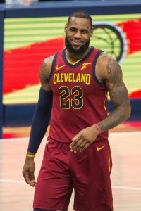 LeBron James alters free-throw stance, routine with Kyle Korver's help 