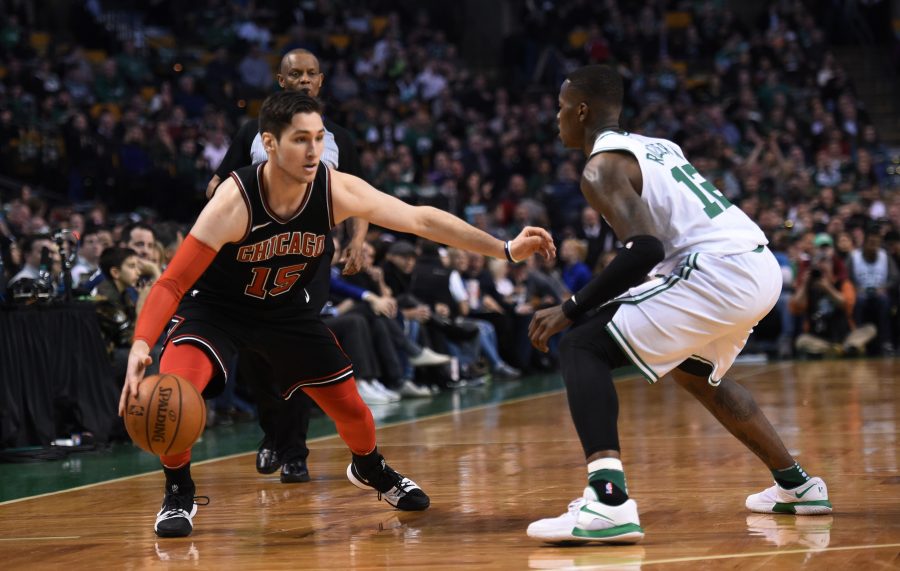 Ryan Arcidiacono stays with the Bulls for one more season