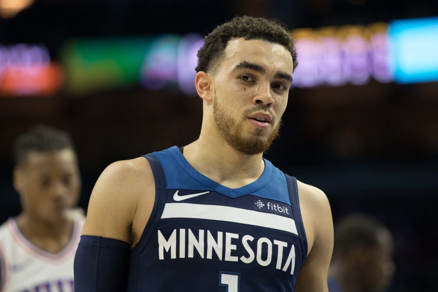 Tyus Jones, Danuel House To Become RFAs | Hoops Rumors