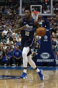 Friday's region/state roundup: Portsmouth native Dorian Finney-Smith to  sign $52 million-plus extension with Mavericks, according to reports – The  Virginian-Pilot