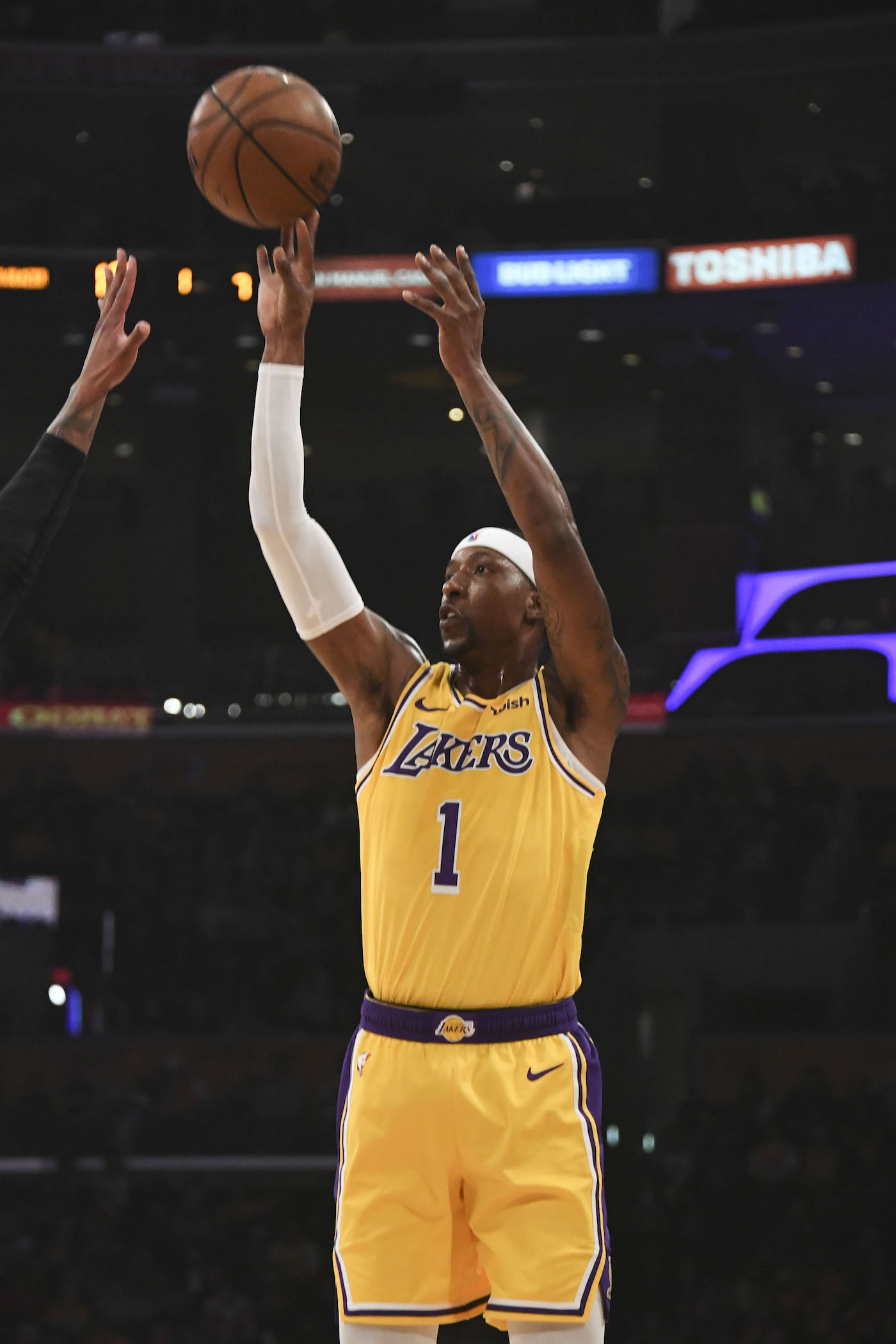 caldwell pope lakers jersey