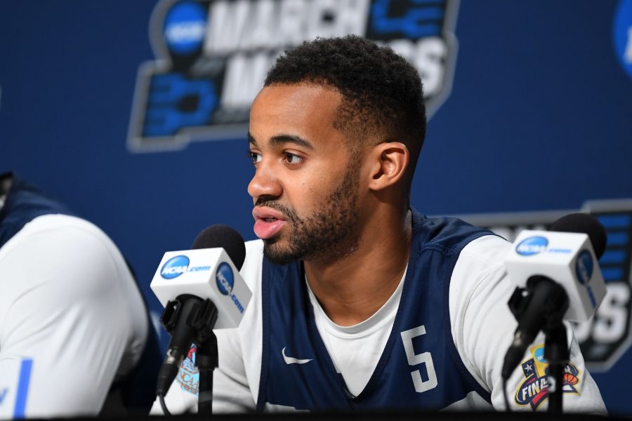 Wizards Sign Phil Booth To Exhibit 10 Deal | Hoops Rumors