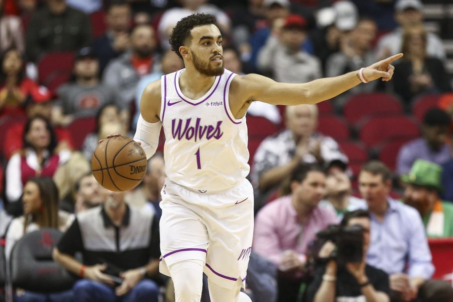 Tyus Jones Officially Joins Grizzlies After Wolves Decline To