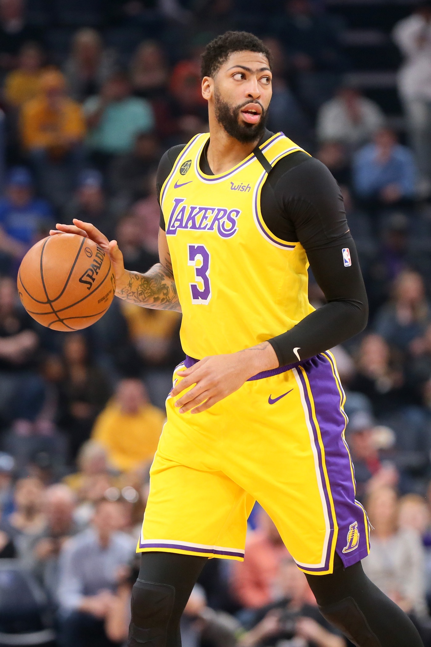 Lakers Re-Sign Anthony Davis To Five-Year Max Contract | Hoops Rumors