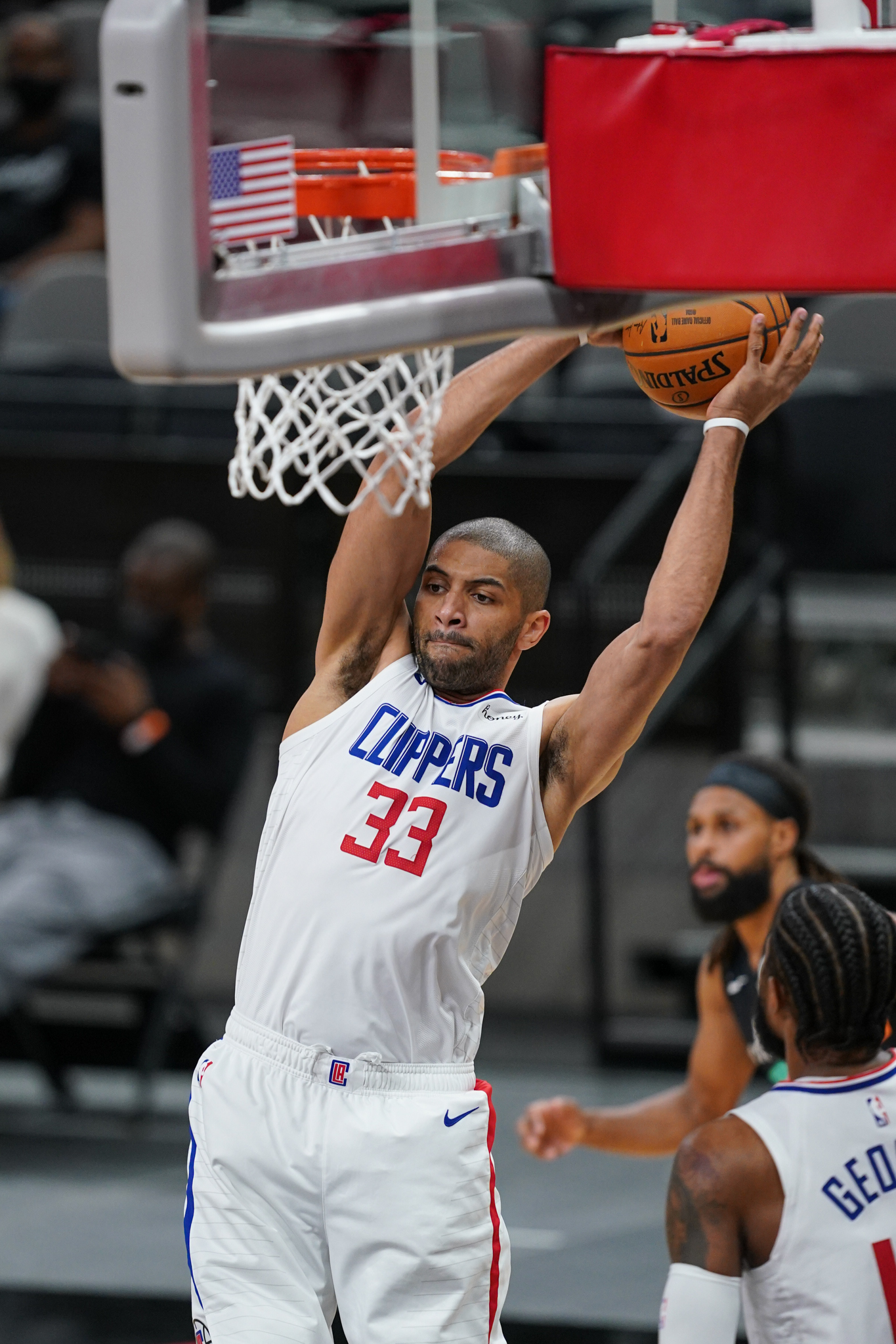 Nicolas Batum Re-Signs With Clippers | Hoops Rumors