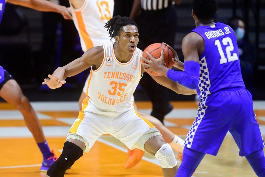 Grizzlies Expected To Sign Yves Pons, Romeo Weems | Hoops Rumors