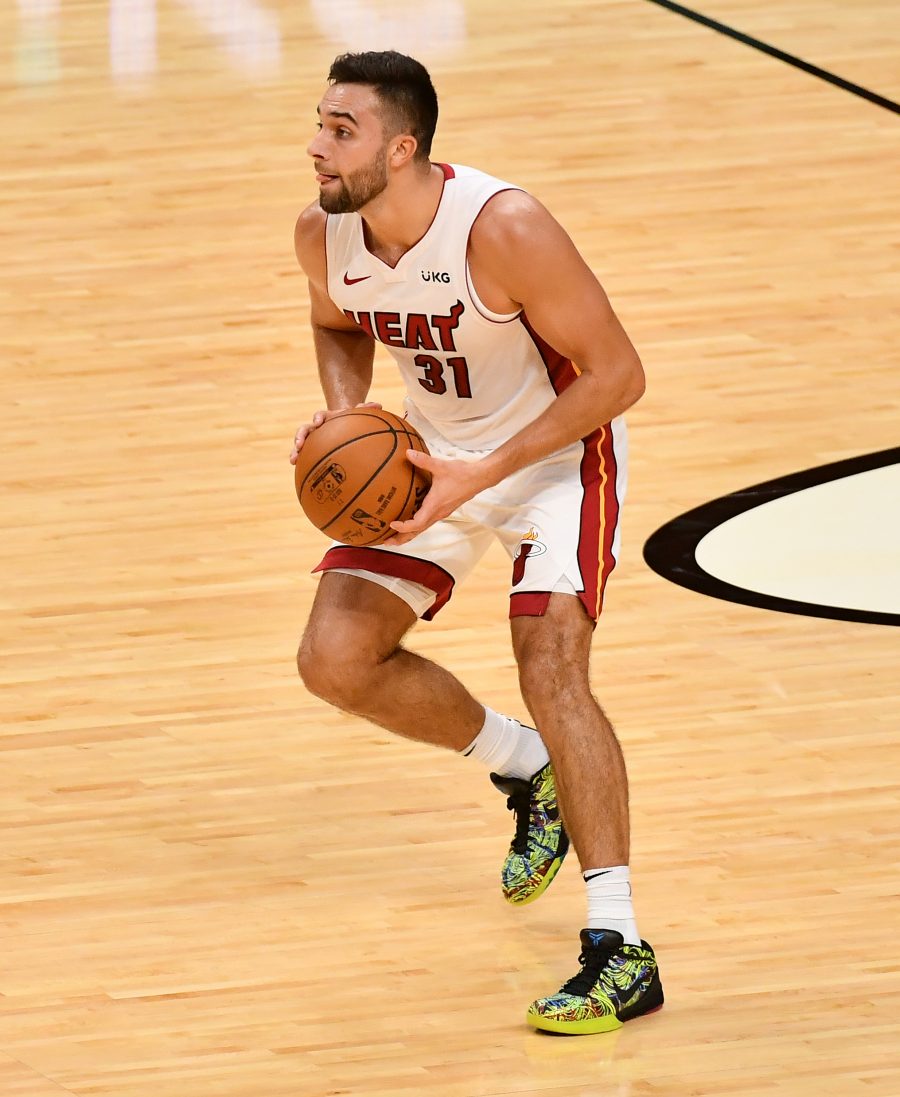 Heat Re-Sign Max Strus To Two-Year Contract | Hoops Rumors