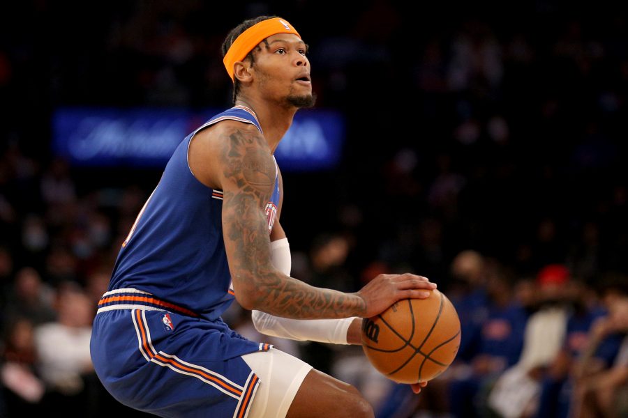 Knicks' Reddish out for season with shoulder injury