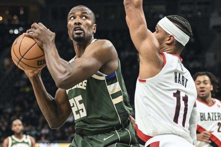 Pacers make Serge Ibaka decision after acquiring big man from Bucks