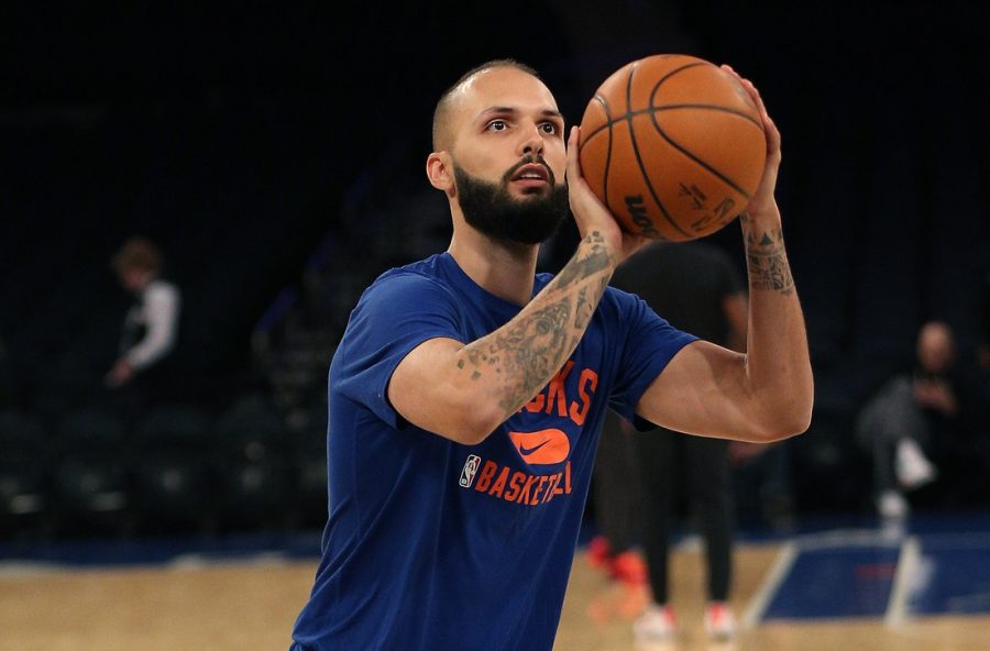 Knicks-Pacers: Evan Fournier blames bad game on food poisoning. - Sports  Illustrated