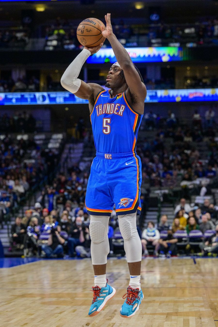 Thunder's Luguentz Dort To Become Restricted Free Agent | Hoops Rumors