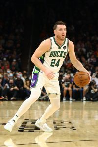 Pat Connaughton NBA 2K24 Rating (Current Milwaukee Bucks)