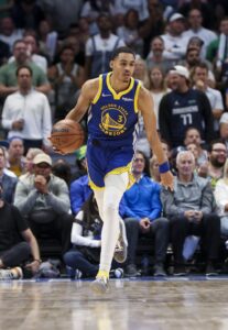 Warriors Sign Jordan Poole To Four-Year Extension