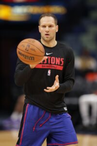 Bojan Bogdanovic 'super excited' to play with Pistons' young core