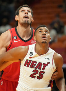 Miami Heat sign Orlando Robinson, undrafted free agent