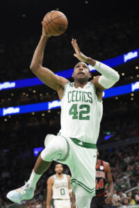 Celtics Sign Horford To A Contract Extension