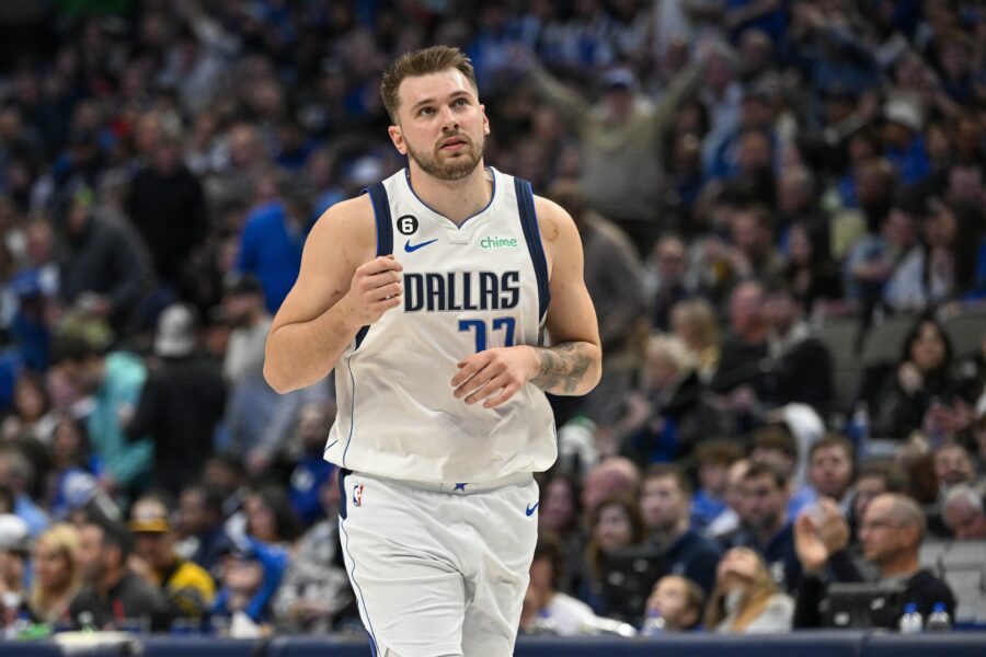 Injury Notes: Doncic, Green, Morant, Gobert, Edwards, Harris | Hoops Rumors