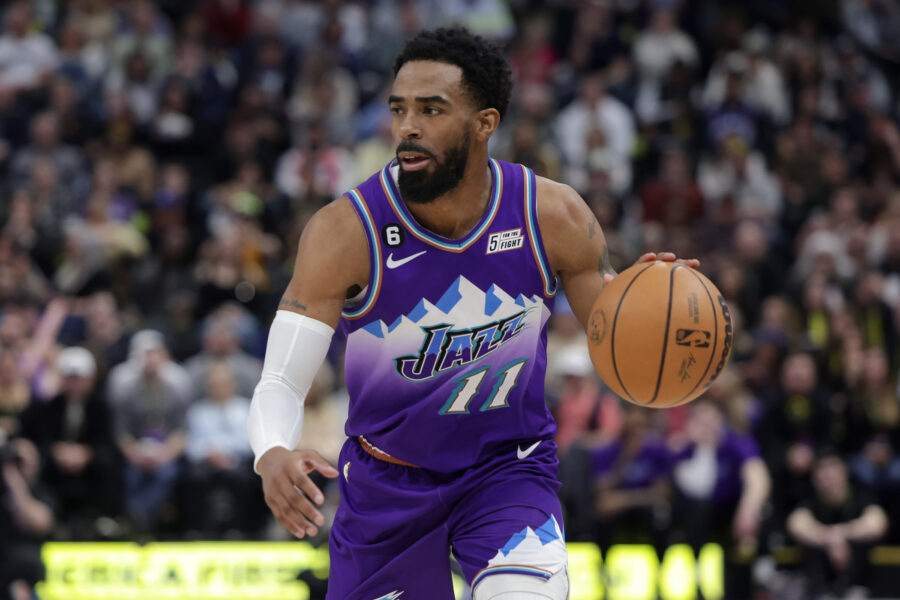 Mike Conley of the Minnesota Timberwolves poses for a portrait on News  Photo - Getty Images