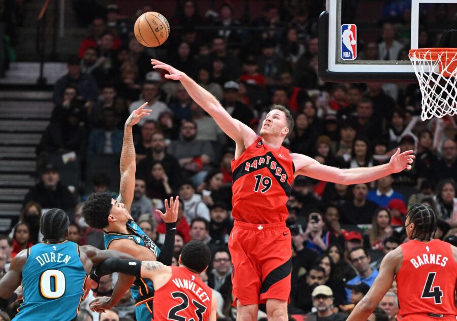 Poeltl has career-high 18 rebounds, Raptors beat Pelicans - The