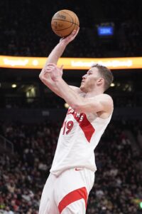 Trade Breakdown: Jakob Poeltl To The Raptors