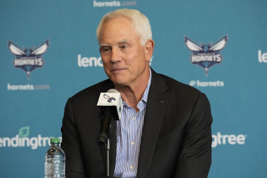 Charlotte Hornets: Mitch Kupchak praises Mark Williams