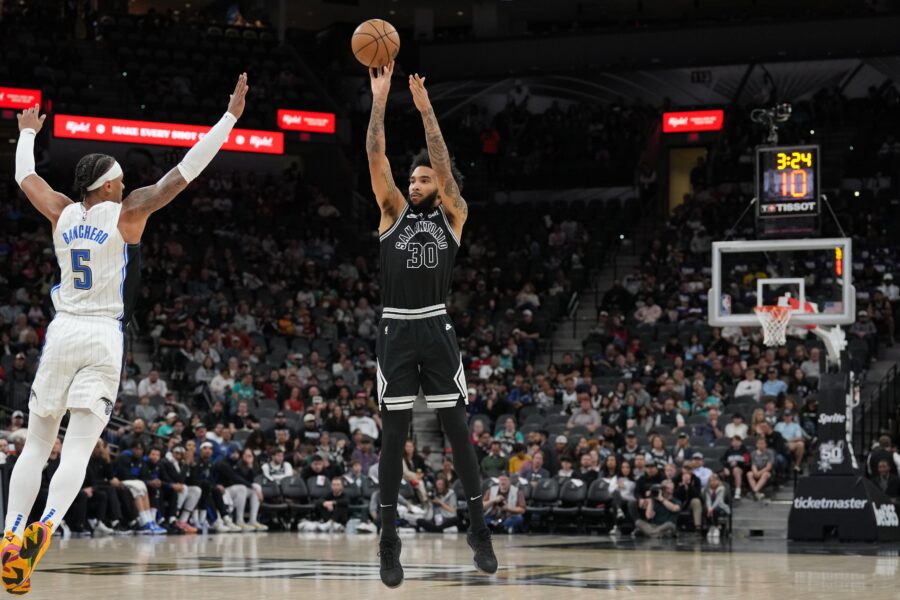 Spurs To Fully Guarantee Julian Champagnie's 2024/25 Salary | Hoops Rumors