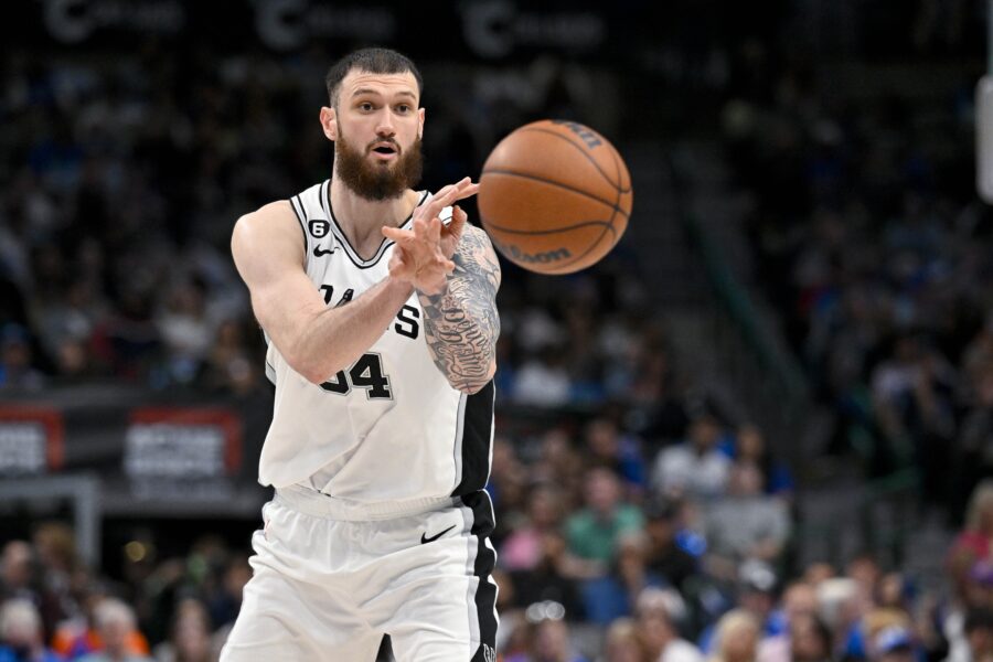 Spurs, Sandro Mamukelashvili Agree To One-Year Deal - BVM Sports