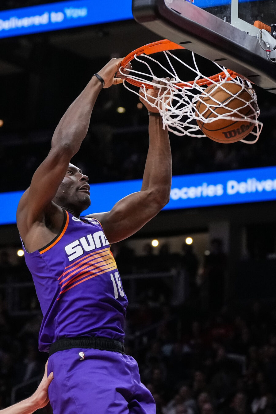 Bismack Biyombo Signs With Grizzlies | Hoops Rumors