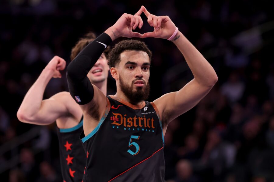 Tyus Jones Expected To Start At Point Guard For Suns | Hoops Rumors