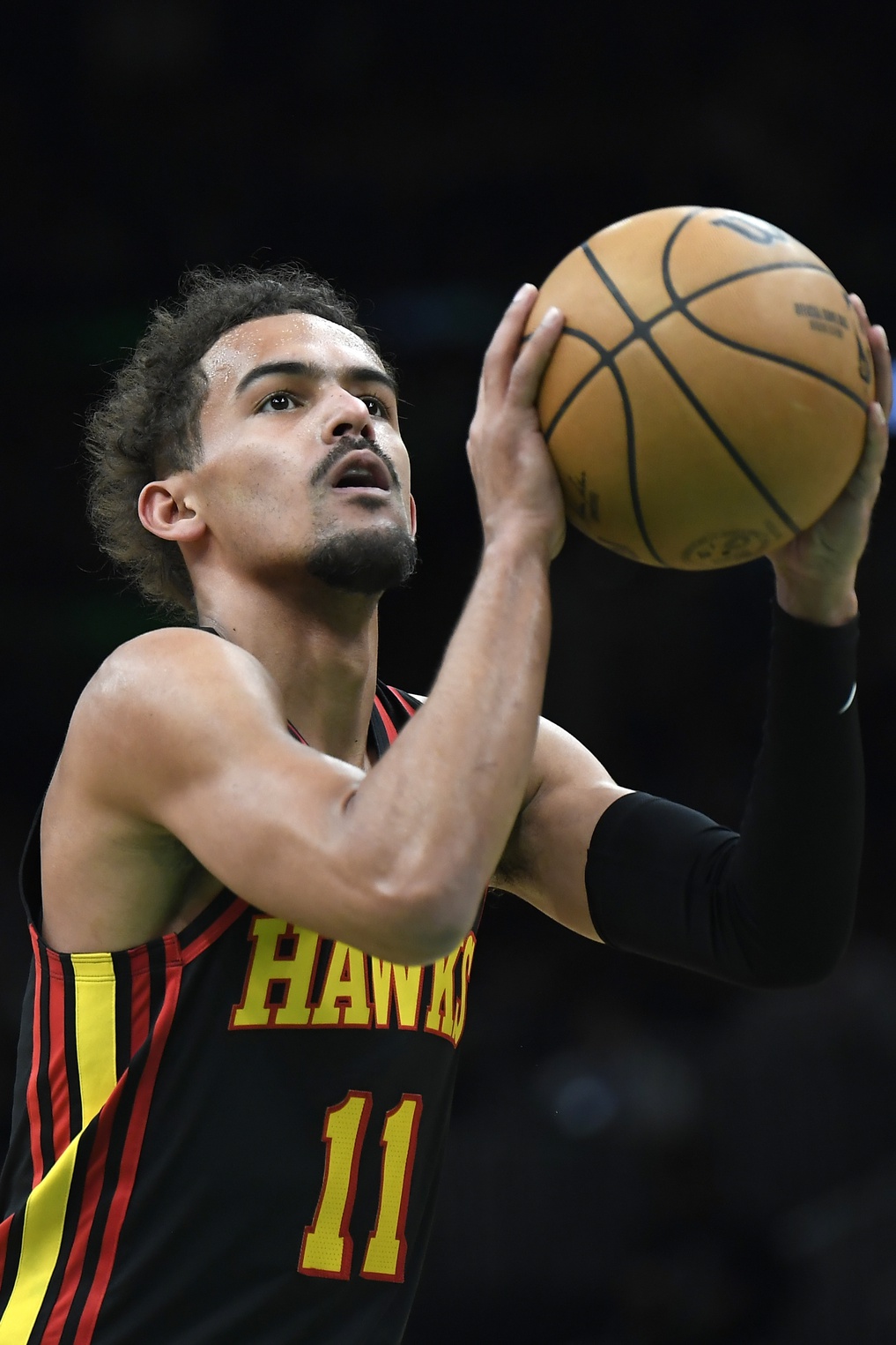 Spurs, Lakers Leading Suitors For Trae Young? | Hoops Rumors