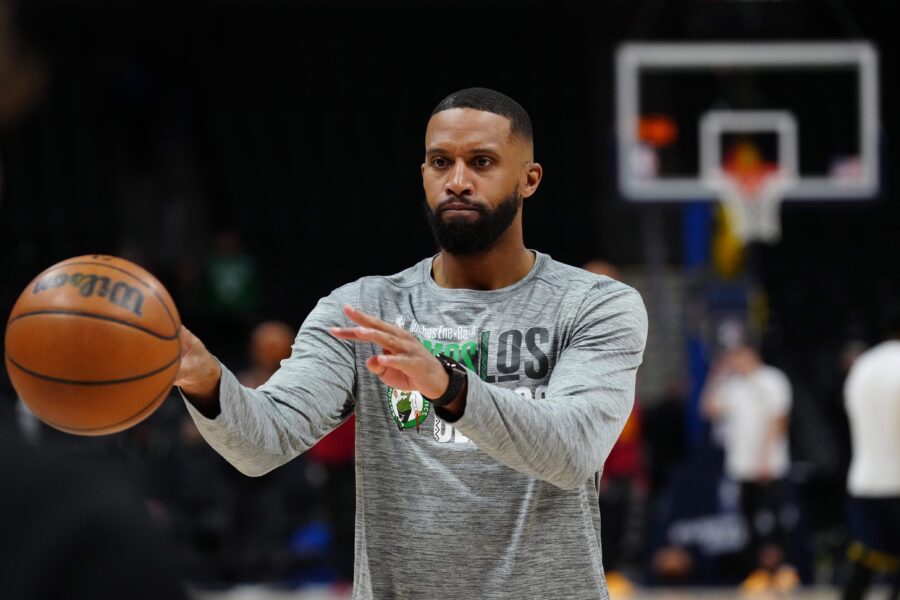 NBA Coaching Rumors: Hornets, Lakers Coach Decisions Soon