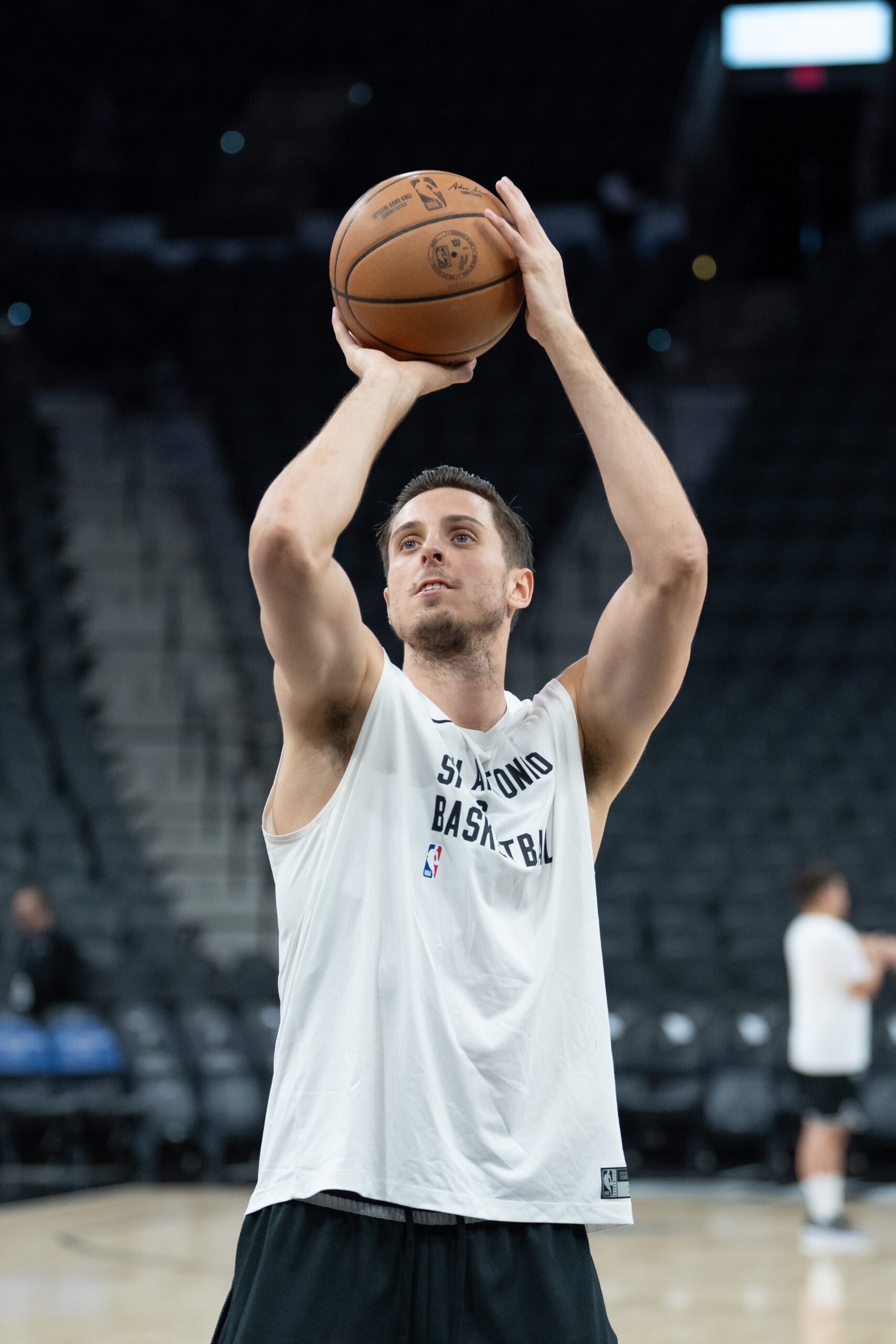 Spurs' Zach Collins To Undergo Shoulder Surgery | Hoops Rumors