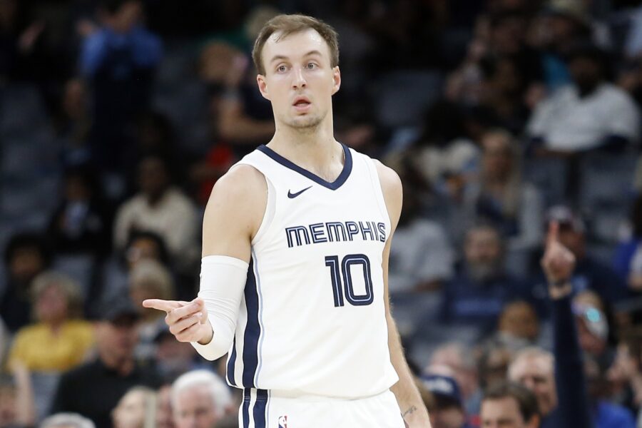 Grizzlies Decline Luke Kennard's 2024/25 Team Option