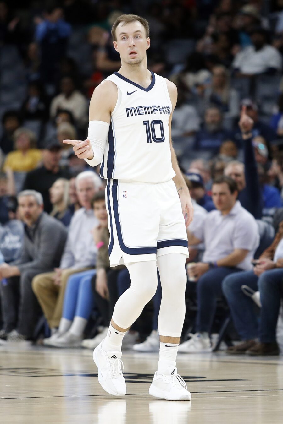 Grizzlies Decline Luke Kennard's 2024/25 Team Option | Hoops Rumors