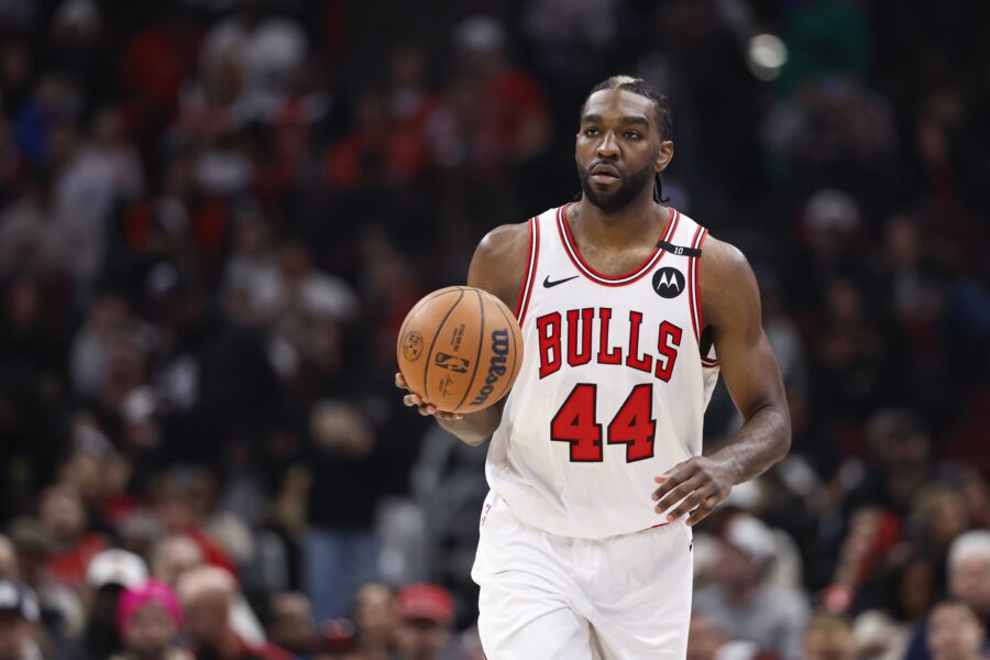 Central Notes: Pistons Loss, Bulls Bench, Williams, Cavs’ Rebounding
