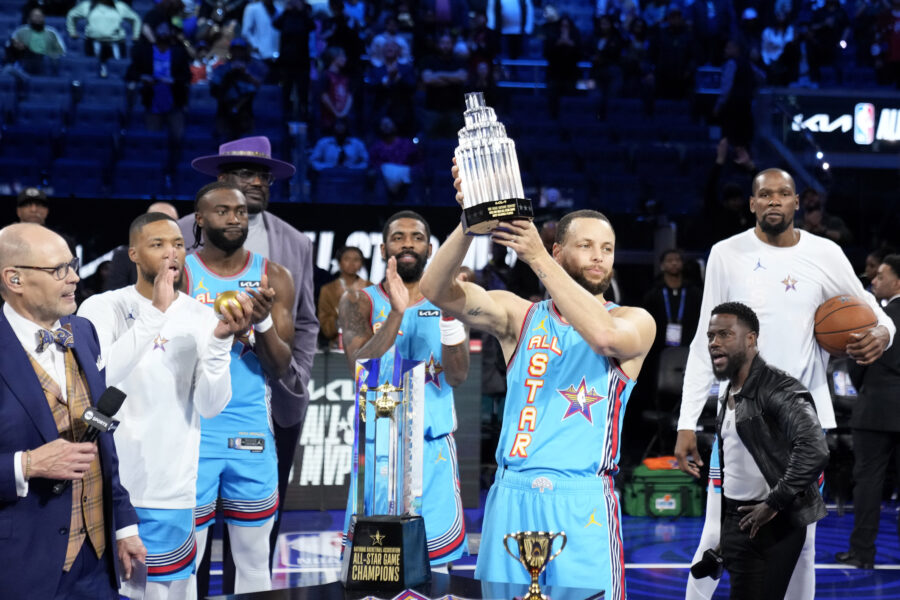 Stephen Curry Named AllStar MVP; Shaq's Team Wins MiniTournament