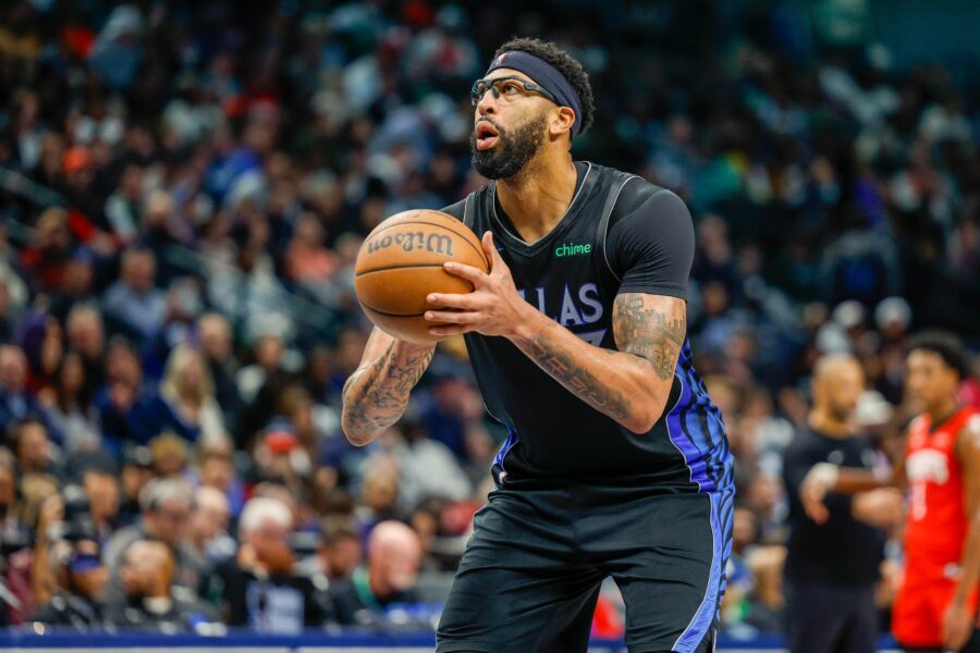 Rich Paul Reportedly Wants Mavs To Trade Anthony Davis