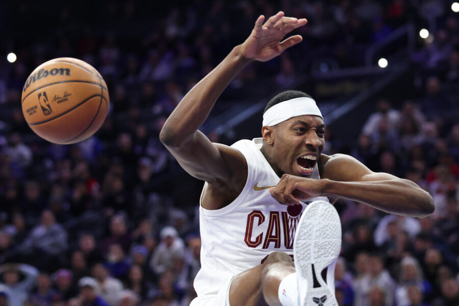 Central Notes: Tomlin, Cunningham, Bucks Trades, Jackson