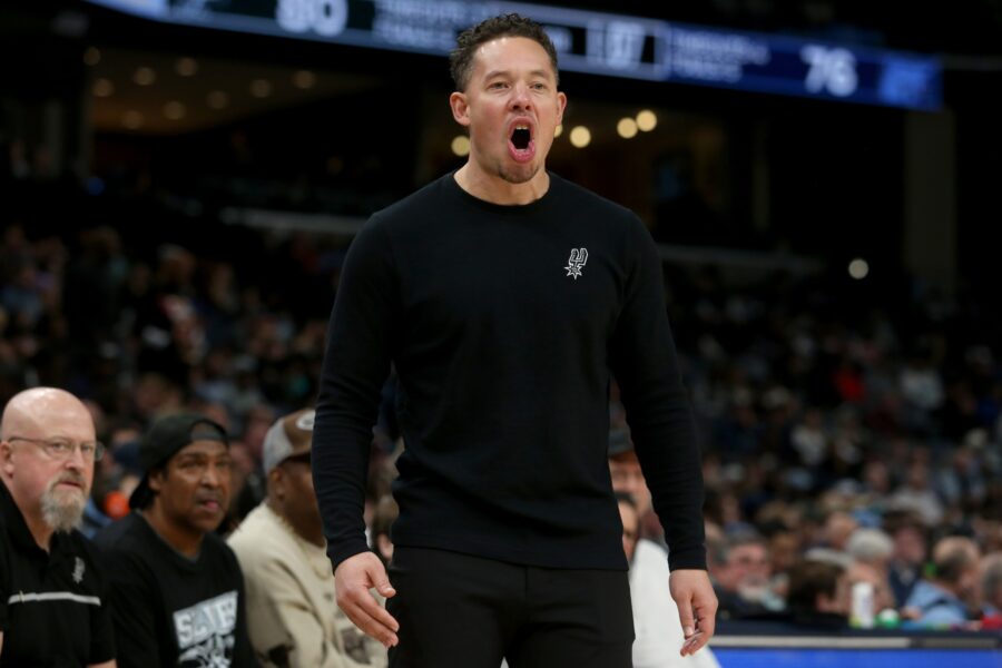 Spurs Notes: Game 7, Castle, Harper and Vassell Updates Spurs Notes: Game 7, Castle, Harper and Vassell Updates